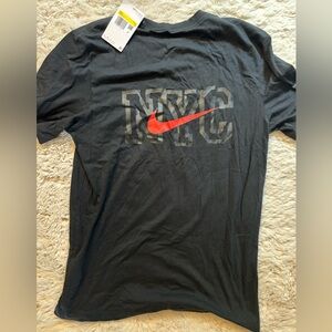 NWT S Nike NYC black tshirt
